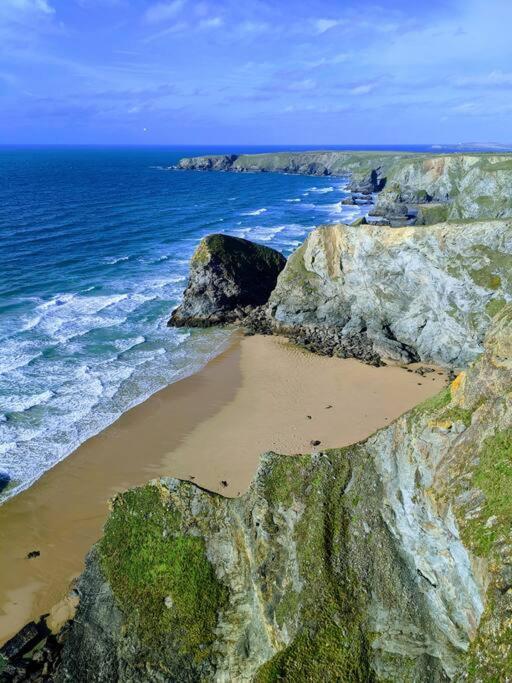 Large 4 Person Couples And Family Caravan In Newquay Bay Resort Eksteriør billede